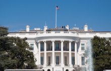 白宫交锋:美国金融未来正在被定义