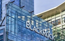 BlackRock is dumping billions, preparing for ETF redemptions?