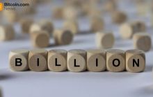 比特币和以太坊ETF尽管在最后时刻回调，仍录得19亿美元的周流入。