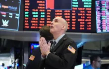 崩盘的远不止金银