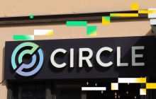 Is CRCL expensive now? I calculated the stock price of Circle using the DCF valuation model.