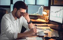 贝莱德私人信贷基金是最新崩溃的，冲击了加密货币价格和去中心化金融市场。