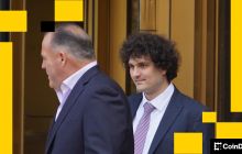 山姆·班克曼-弗里德试图通过支持唐纳德·特朗普的伊朗打击来获得他的青睐。