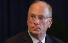 黑石的比特币交易所交易基金刚刚达成一个巨大的里程碑，这证明了加密货币现在成为了主流投资。