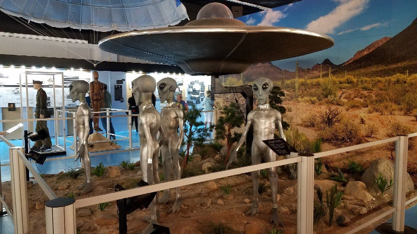 阿卡姆在病毒外星人表情包帖子中标记新墨西哥州罗斯维尔的0.173比特币储备 罗斯维尔,新墨西哥州对外星人的迷恋。