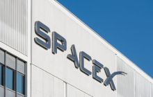 Musk’s SpaceX Targets Thursday Starship Flight as Stock Slips Well Below Its $135 IPO Price