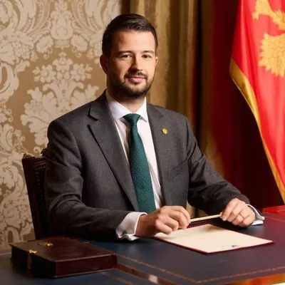 Jakov Milatovic 🇲🇪🇪🇺